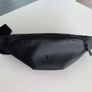 Rains Black Men's Bag
